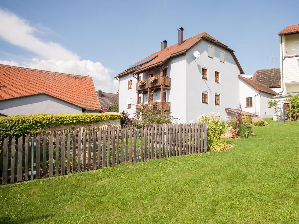 Pension Ferienwohnungen Frey Tännesberg エクステリア 写真